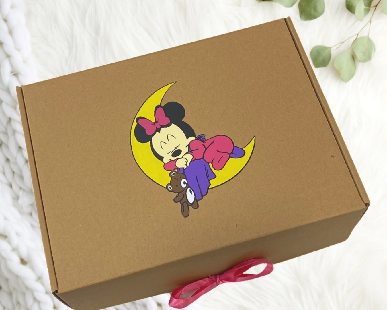 Baby Minnie Themed Gift Box